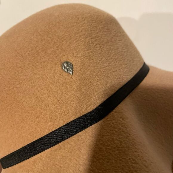 Helen Kaminski 100% Wool Felt Bucket Hat - Picture 7 of 9